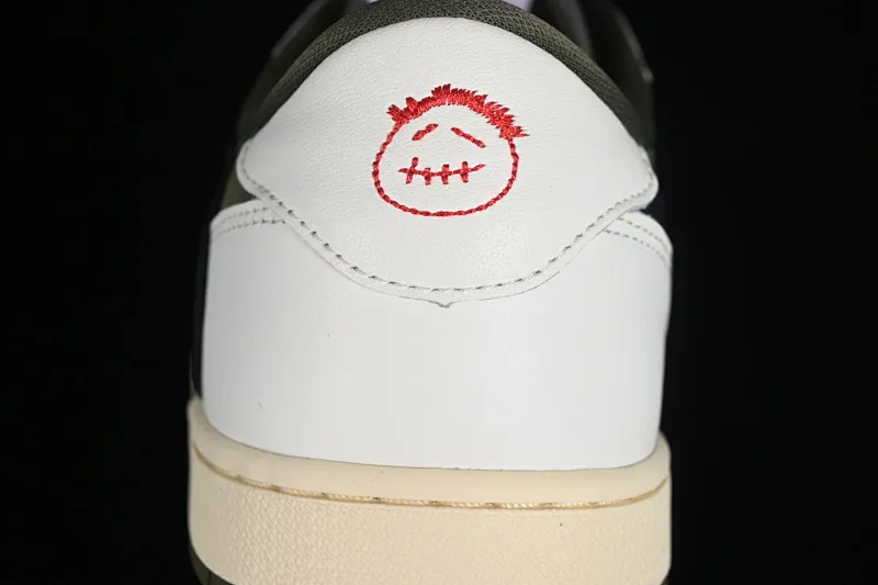 All categories Air Jordan Jordan series basketball shoes Air Jordan 1 Low LW version Travis Scott x Air Jordan 1 Low OG AJ1 Joe 1 undercut low DM7866-200